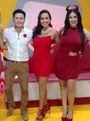 María Mercedes Pacheco Instagram - 2016 el año que marcó un antes y un después …. A veces le tenemos miedo a los cambios y al estar en nuestra zona de confort nos limitamos pero Dios sabiamente pone dificultades en tu vida para que afiances tu Fe y crezcas …. No sabia mi futuro pero agradezco cada segundo de lo que viví en estos 10 años porque la vida me preparo para este 2026…. Y en 10 años volveré a hablar de los cambios maravillosos que me tocó vivir y seguiré agradeciendo cada lágrima y cada risa porque lo entendí todo! Y no puedo estar más agradecida con mi Señor todopoderoso por la sabiduría, al amor y la vida que me ha regalado para vivir tantas cosas hermosas. De oruga a mariposa 🦋 #2016 #trend #2016❤️ #2026