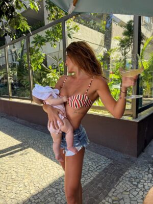 Mariana Goldfarb Instagram - Domingo no rio e eu transbordando amor