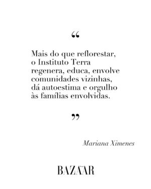 Mariana Ximenes Instagram - Capa da #BAZAAROutubro, @marianaximenes se une ao legado de Lélia e Sebastião Salgado para transformar consciência ambiental em ação. Entre as árvores do Instituto Terra, onde uma fazenda degradada virou floresta viva, a atriz reencontra suas raízes e reflete sobre o poder da regeneração, O editorial exclusivo clicado em meio à vegetação renascida do Vale do Rio Doce, é um gesto de amor à natureza e à arte, e mostra uma Mariana mais conectada, inteira e militante.

Leia a matéria completa no site da BAZAAR e descubra como moda, ativismo e afeto se entrelaçam nessa história de recomeço. #MarianaXimenesNaBAZAAR
***
Fotografia: @josefinabietti
Styling: @carlosesser
Beleza: @casagrandegui
Texto: @alefarah
Direção de arte: @ykleinmori
Retouch: @gpretouching
Assistente de foto: @marinanajjar
Assistente de beleza: @danniquess
Agradecimento especial: Instituto Terra, Lélia Salgado, @juliano_r_salgado e Rodrigo Salgado
Equipe Instituto Terra: @‌quemario @carolina.sampaio Caroline Siloto, Gederson Felisberto da Silva (Dedi), Marcos Garcia Lopes (Marquinhos), Moisés Marcelino (@viveiroeconativas), Heriklis Douglas, @jovanderpito e Victoria Pimenta
