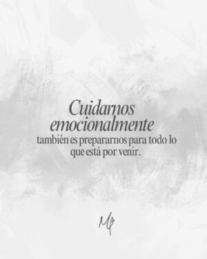 Mariángel Villasmil Instagram - Ser de aquí hoy se siente intenso, confuso y profundamente sentido🇻🇪❤️
Cuidarnos emocionalmente también es una forma de seguir adelante 🤍