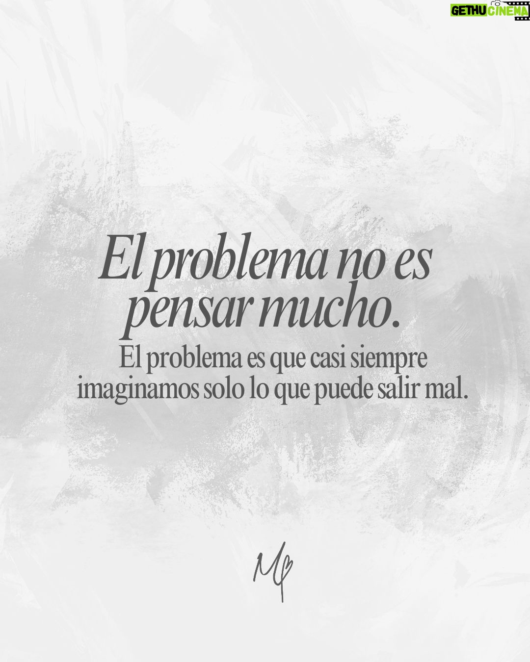 Mariángel Villasmil - 134 Likes - El inicio de año no siempre trae claridad🫣
A veces trae ansiedad, dudas y ruido mental.

Si tu mente va a imaginar, dale permiso también a los escenarios donde sí sale bien. Eso también es cuidarte. ✨

Hoy subí el primer video de un nuevo espacio llamado “Sin Maquillaje emocional” en mi canal de YouTube🎥

Hablamos de la ansiedad que trae el inicio de año
y cómo aprender a convivir con la incertidumbre
sin castigarnos mentalmente.💖

Te espero por allá 🤍
Link en bio.