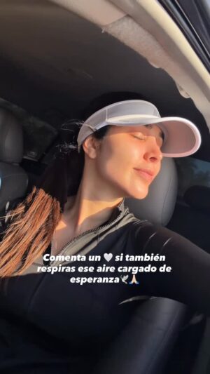 Mariángel Villasmil Instagram - Poco a poco🤍🫶🏻
