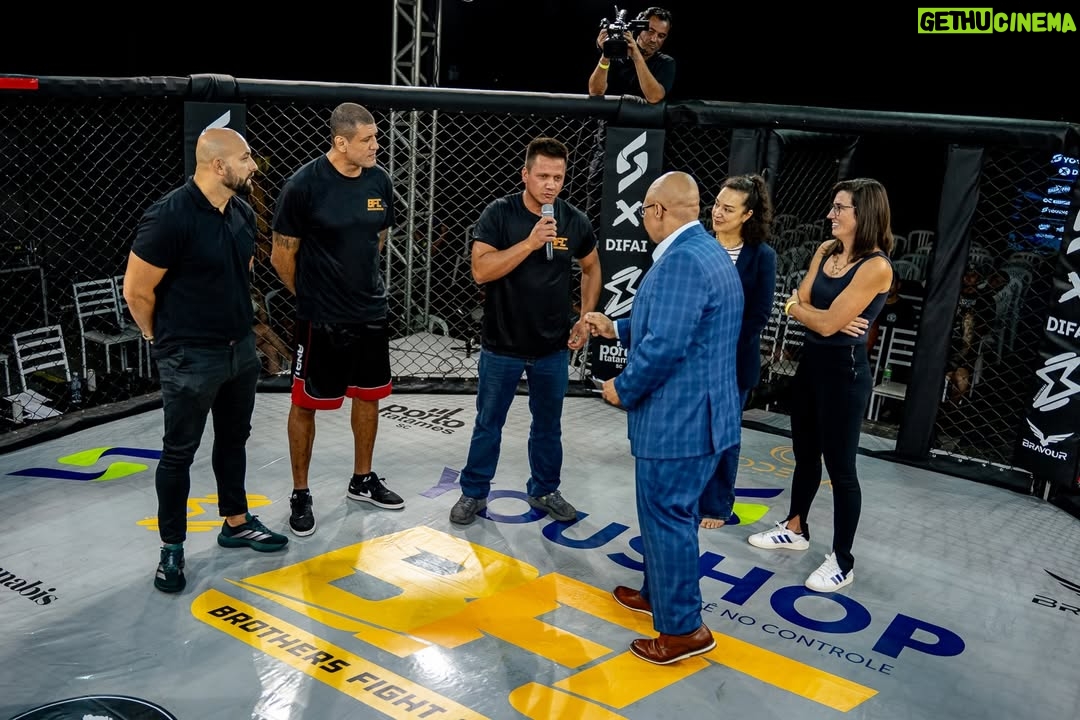 Marina Rodriguez - 363 Likes - O BFC Golden Edition contou com a presença de ilustre de personalidades que apoiam e fazem a diferença no MMA catarinense!

Queremos agradecer a essas personalidades pela presença em nossa evento! 🤝🏻

Faça você também a diferença no esporte!