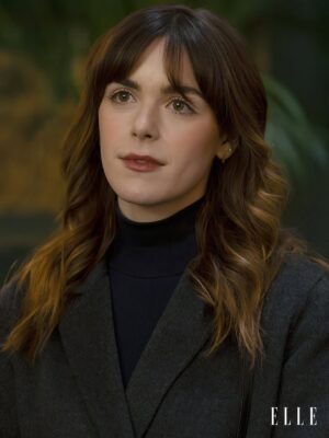 Marisa Abela Instagram - Get ready for a new @industryhbo. After an explosive departure from fictional investment bank Pierpoint & Co. in season 3, HBO’s financial drama is introducing a bunch of new power players—and teeing up its most “compulsively watchable” season yet. 

ELLE can confirm the next chapter of ‘Industry’—which returns for season 4 on January 11—is indeed as edgy as its new cast and set design would suggest. Gone are the Pierpoint offices, replaced with dramatic headquarters for the season’s “splashy fintech darling,” a payment processing company called Tender. It’s against this backdrop that season 4 follows Harper Stern (@mmyhala) and Yasmin Kara-Hanani (@marisaabela_) in a “high-stakes, globetrotting cat-and-mouse game,” reuniting them with familiar faces while beckoning in a group of newcomers to up the financial drama’s already significant stakes. 

“We have broadened the canvas again,” writer-creators @mnadown and @konradmkay tell ELLE’s @laurpuckett. 

Watch the teaser for season 4 and get to know the ‘Industry’ season 4 power players—from @maxminghella to @charlie.r.heaton to @kiernanshipka—at the link in bio.