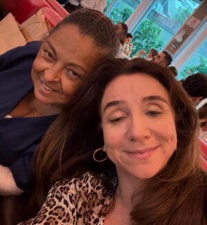 Marisa Orth Instagram - TEÓFILO 89
Spot, com neto, namorada, celebramos!!