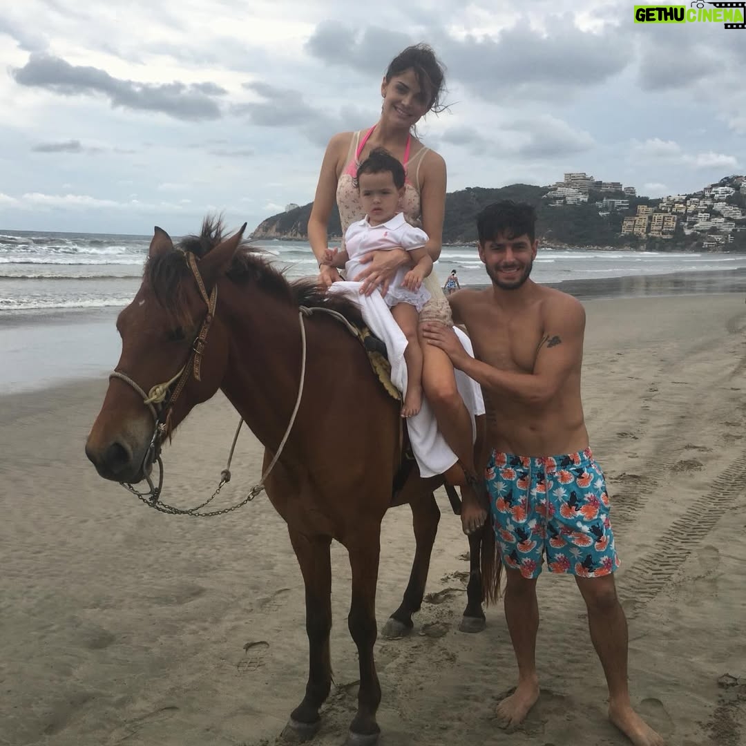 Marisol González - 28.4K Likes - #2016 y cada vez se pone mejor .. Que la. vida nos llene siempre de recuerdos bonitos💫