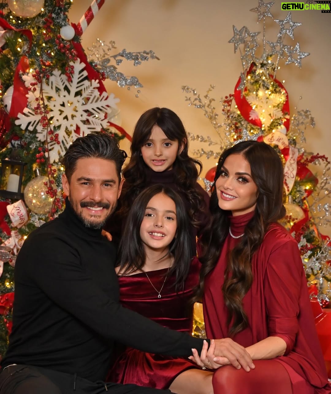 Marisol González - 27.9K Likes - ✨Días mágicos, en mi lugar feliz ✨🎄❤️#amordelbueno