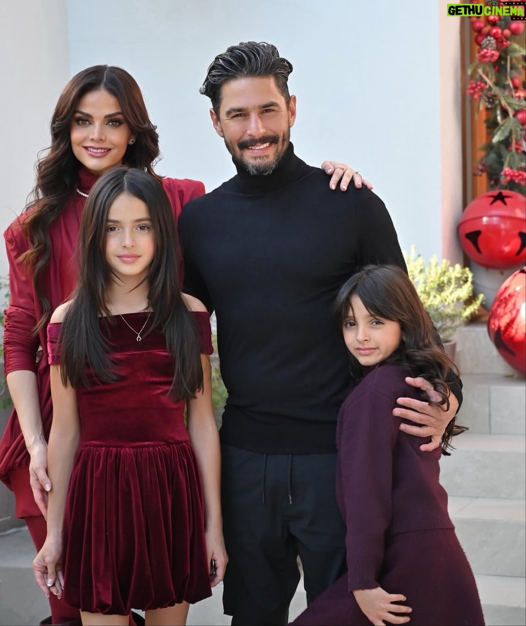 Marisol González - 27.9K Likes - ✨Días mágicos, en mi lugar feliz ✨🎄❤️#amordelbueno