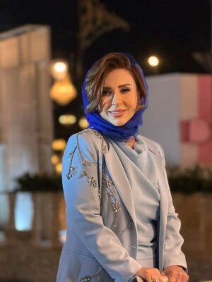 Marjaneh Golchin Instagram - 📷📷📷📷📷📷📷
" زنِ سالم در آزادیِ تمام، مرز های شخصی اش را حفظ می‌کند. همان‌طور که مردِ سالم، حتی در ثروت؛ وفاداری‌اش را! "( #نرگس_صرافیان_طوفان)
مراسم عروسی مریم و سهیل عزیز💐
📷📷📷📷📷📷📷
📸=پارسای عزیزم لطفا ورق بزنید🙏

میکاپ💄=تیم دوست داشتنی مریم جان رهنما
لباس👗👠= مزون گالانت
#عروسی#مهمانی#جشن_عروسی#میکاپ#مزون_لباس#همکار
#عشقِ #شادی #لحظات_خوش #حال_خوب #جشن_سرور#مرجانه_گلچین#مرجانه_دلدار_گلچین#مرجانه