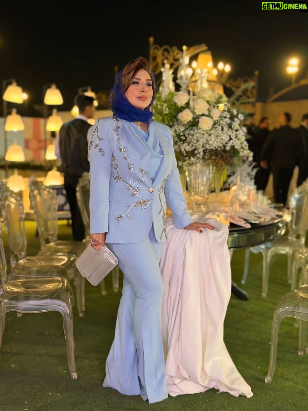 Marjaneh Golchin - 172.2K Likes - 📷📷📷📷📷📷📷
" زنِ سالم در آزادیِ تمام، مرز های شخصی اش را حفظ می‌کند. همان‌طور که مردِ سالم، حتی در ثروت؛ وفاداری‌اش را! "( #نرگس_صرافیان_طوفان)
مراسم عروسی مریم و سهیل عزیز💐
📷📷📷📷📷📷📷
📸=پارسای عزیزم لطفا ورق بزنید🙏

میکاپ💄=تیم دوست داشتنی مریم جان رهنما
لباس👗👠= مزون گالانت
#عروسی#مهمانی#جشن_عروسی#میکاپ#مزون_لباس#همکار
#عشقِ #شادی #لحظات_خوش #حال_خوب #جشن_سرور#مرجانه_گلچین#مرجانه_دلدار_گلچین#مرجانه