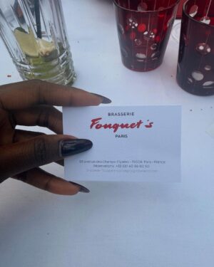 Marlène Kouassi Instagram - Moi, un cocktail et l’énergie de Paris.✨