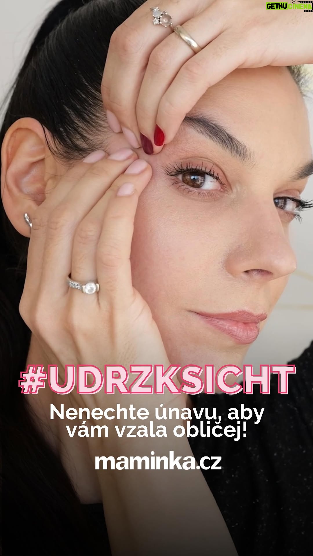 Marta Ondráčková - 1.3K Likes - NENECHTE ÚNAVU, ABY VÁM VZALA OBLIČEJ! Když to povoluje, není to hezký 🧐 A přesně to se děje, když jsme unavené. Hlavní slovo mají tenze, které způsobují kolaps 🫠 Přitom se s tím dost rychle a efektivně dá něco dělat 🙏🏻😍
#udrzksicht #unava #kondice #oblicej