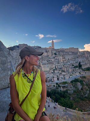 Martina Colombari Instagram - Sasso Caveoso o Sasso Barisano?
“Occorre tenere in vita il passato nella luce di nuovi orizzonti “
Carmelo Andrea Bruno 16-8-983