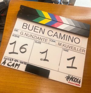 Martina Colombari Instagram - “BUEN CAMINO” al cinema ! 💥💥💥

@checcozalone @theindianaway @medusafilmofficial #gennaronunziante