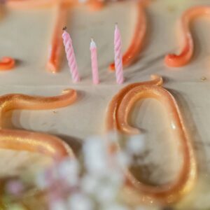 Martina Colombari Instagram - Grazie a tutti! ❤️🌟🎂🌟❤️
In questa ultima settimana, da cinquantenne, ho pensato alla magia di questi momenti, irripetibili, unici.
Senza troppi giri di parole tutto ciò mi riempie di gioia, gratitudine e forza, forza di vivere con amore ogni attimo! Ed è anche grazie a voi!
#imieiprimicinquantanni