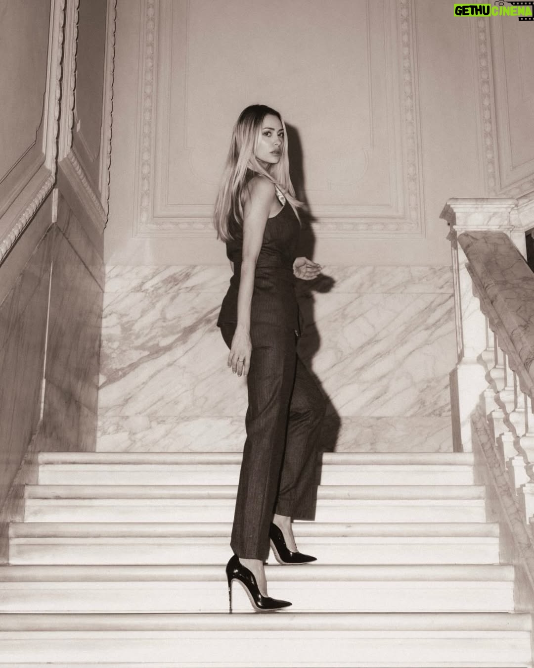 Martina Stella - 3 Likes - fine&inizio✨🥂🍀♥️