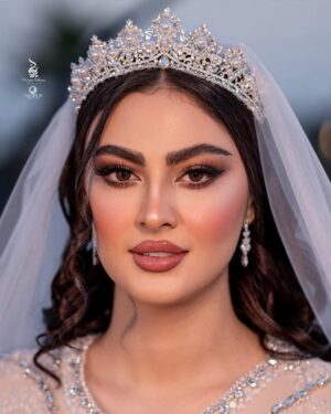 Maryam Momen Instagram - مریم و سهیل ♥️

✨ Bride & groom :
@maryam.momen 
@soheilghasedi_official 
.
✨ Ceremonies : 
@tashrifatsilva 
.
✨ Photography studio :
@falifilm 
.
✨ Makeup artist :
@maryamrahnama__ 
.
✨Hairstyle :
@minanorozi_hairstyle 
.
✨ Bride dress :
@maria_bashirianofficial 
.
✨ Groom suit : 
@masihzad_official 
.
✨ Groom hairstyle : 
@masouddehghanorg 
.
✨ Flowers & car :
@pouzhanflower 
.
✨ Perfume :
@jamal.perfume
.
✨ Beauty salon :
@maryamrahnamabeauty 
.
✨location for photography:
@emaratelin 
🤍
‎#مریم_مومن #سهیل_قاصدی #مراحل_میکاپ #مریم_رهنما
#ازدواج_هنرمندان #عشق  #آذربایجان #تورک #سلبریتی #عروسی