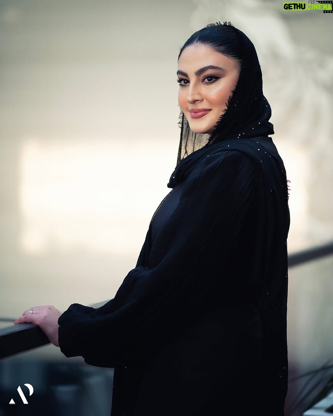 Maryam Momen - 93.8K Likes - «به آغاز اعتماد نکن
حقیقت در آخرین لحظات گفته میشود.
.
.
#مریم_مومن