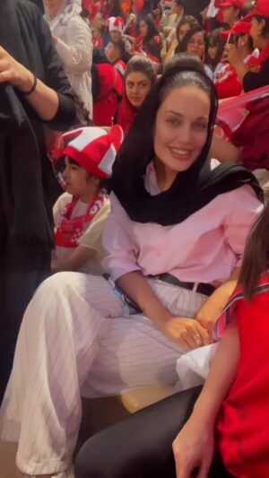 Maryam Qhajar Instagram - 📍❤️
#پرسپولیس #فوتبال