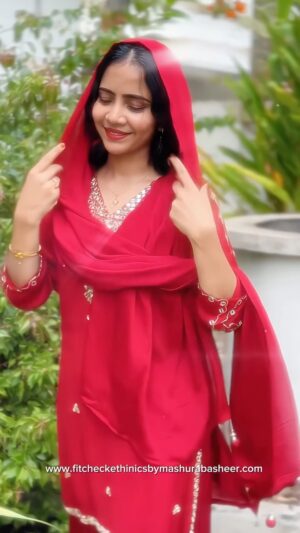 Mashura Basheer Instagram - Grace in her heart, poetry in her soul 😍
Shop Now - www.fitcheckethnicsbymashurabasheer.com