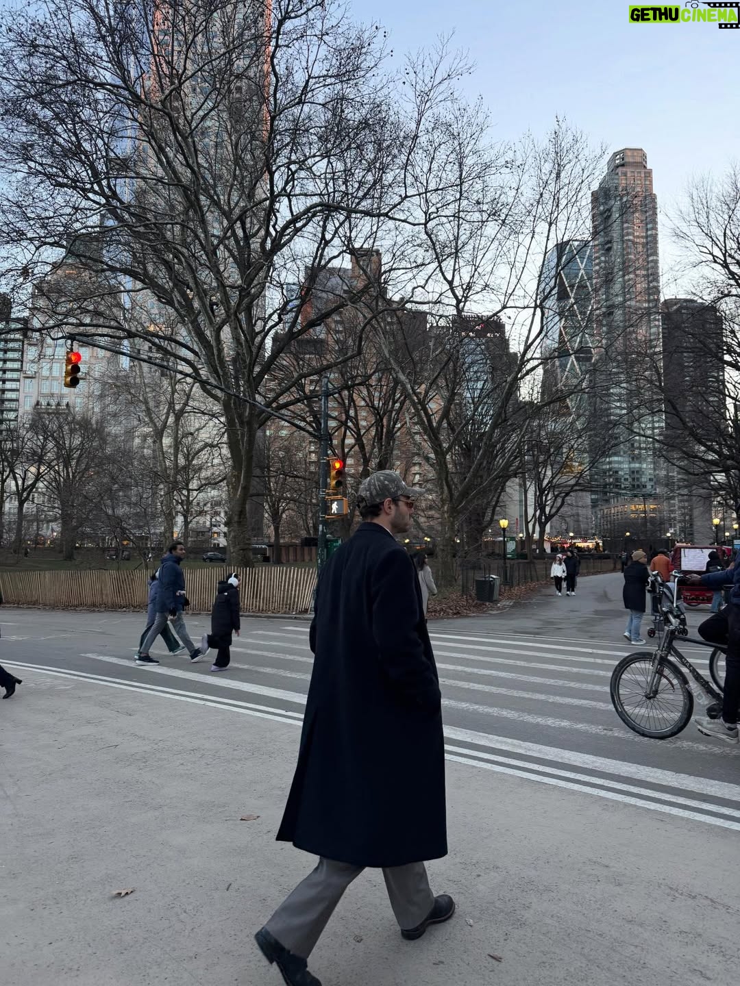 Mavournee Hazel - 516 Likes - new york new year same me ˚₊‧꒰ა ✦ ໒꒱ ‧₊˚