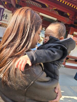 Maxine Medina Instagram - Winter walks, warm hearts — and family. 🇯🇵