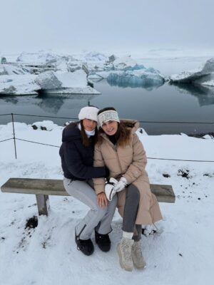 Mayrín Villanueva Instagram - 😍todo junto a ti es más bonito @juliahdzv ❄️😍