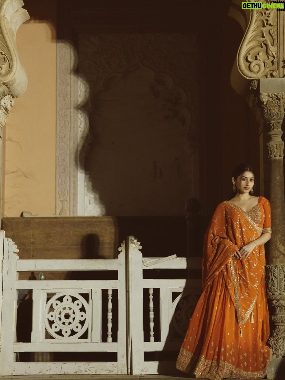 Mazel Vyas - 13.4K Likes - महताब 🌙
.
.
.
.
#traditional #royal #heritage #shadiseason