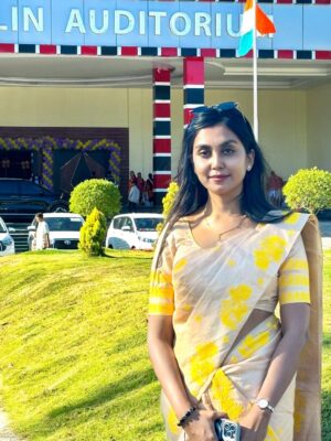 Meenakshi Borah Instagram - 💛🧿