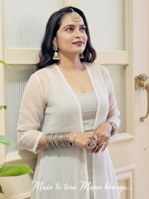 Megha Jayashree Pawar Instagram - Glow🧿🤍🎀
.
.
.
.
.
#photography #photooftheday #fashion #lifestyle #style #beauty #pretty #cute #smile #love #instagood #instgram #pune #punekars #punecity #mumbai #instdaily #instamood #explorepage #foryou