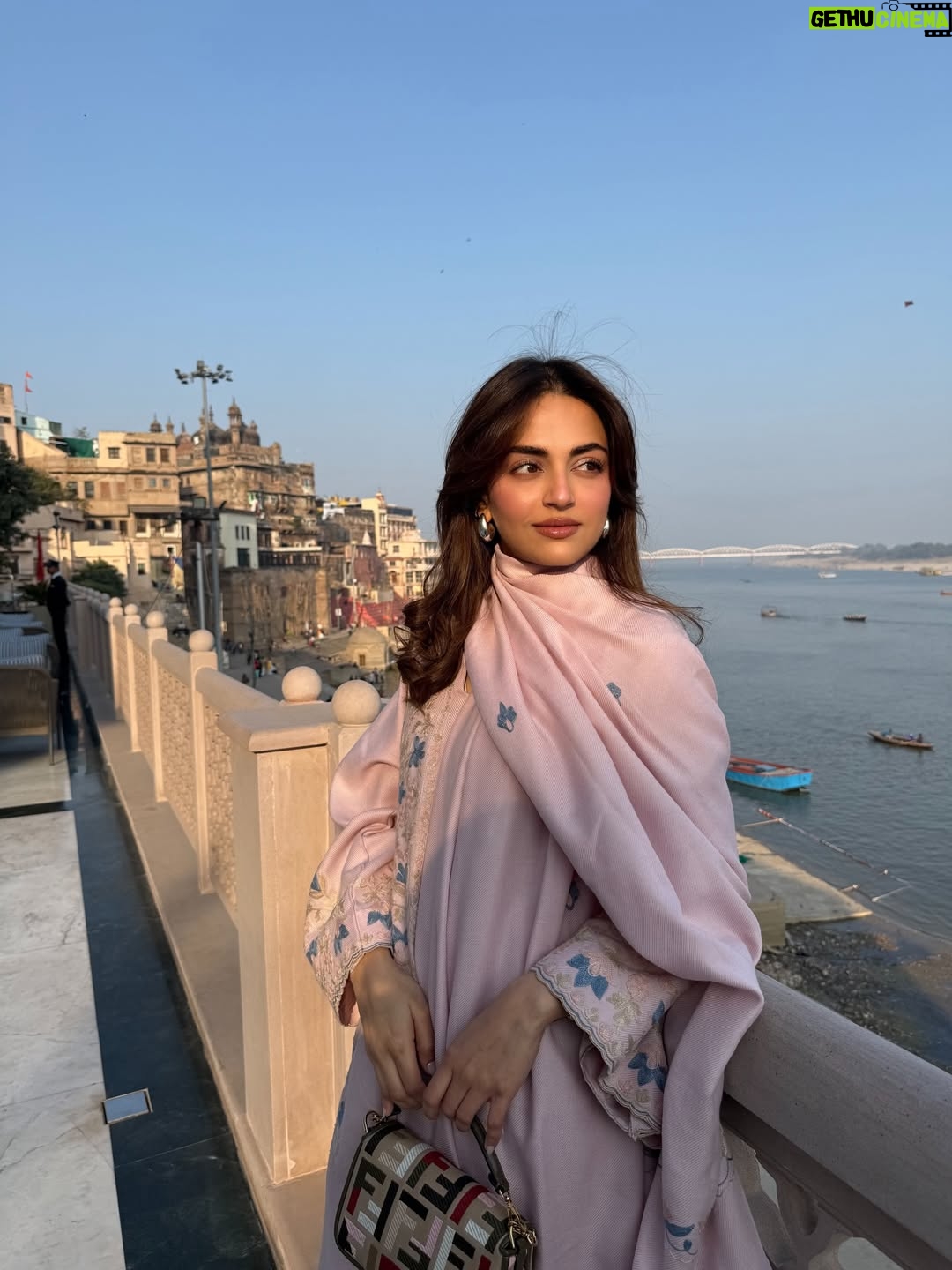 Mehak Bakshi - 33.4K Likes - every year begins here - Kashi-Banaras-Varanasi🔱🙏🏻❤️
