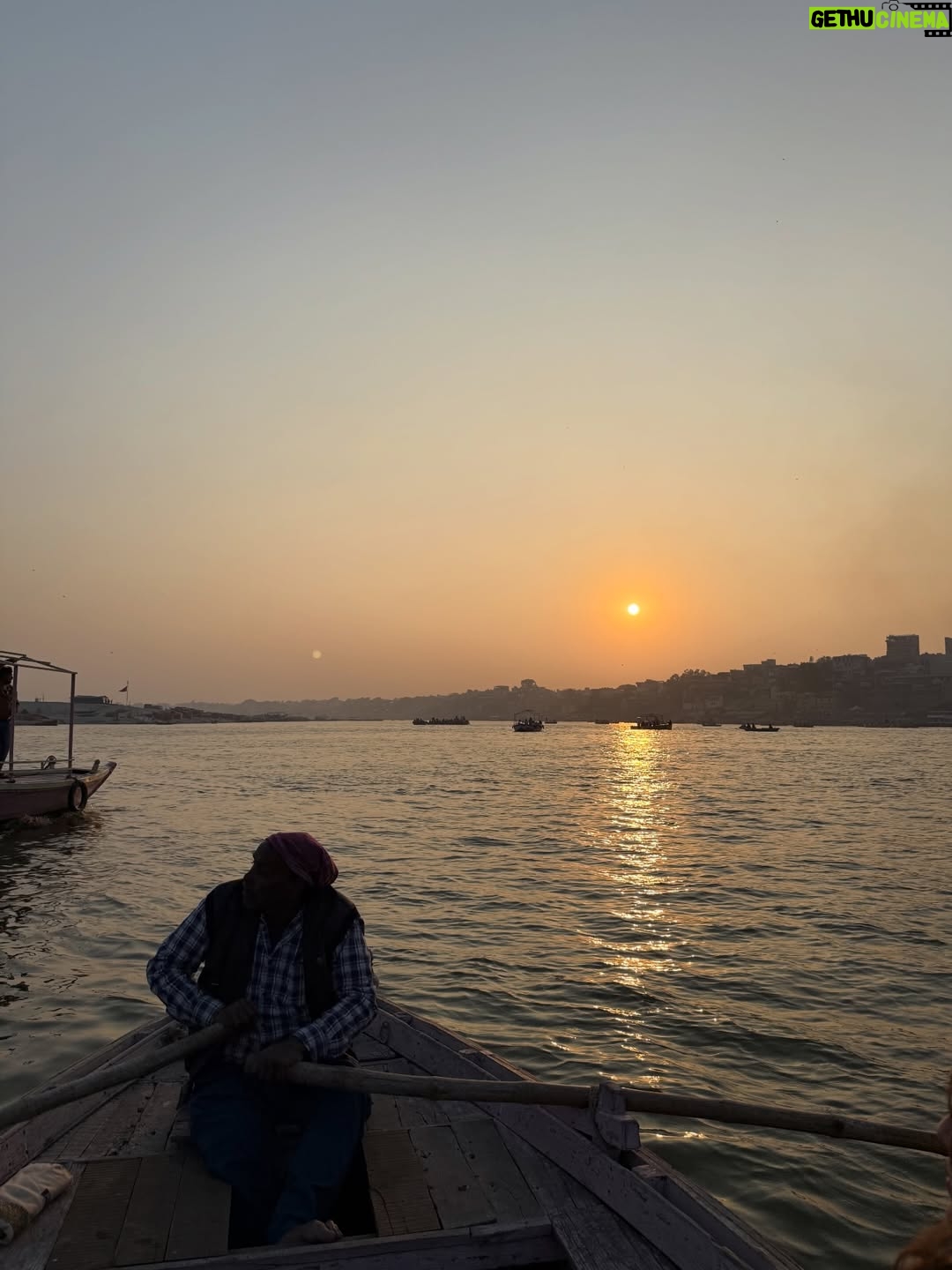 Mehak Bakshi - 33.4K Likes - every year begins here - Kashi-Banaras-Varanasi🔱🙏🏻❤️