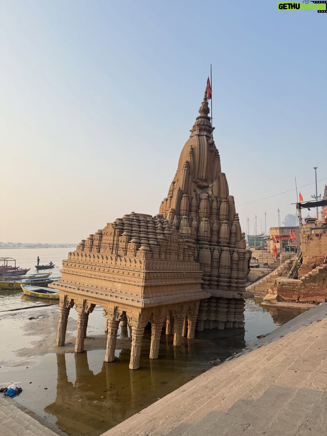 Mehak Bakshi - 33.4K Likes - every year begins here - Kashi-Banaras-Varanasi🔱🙏🏻❤️
