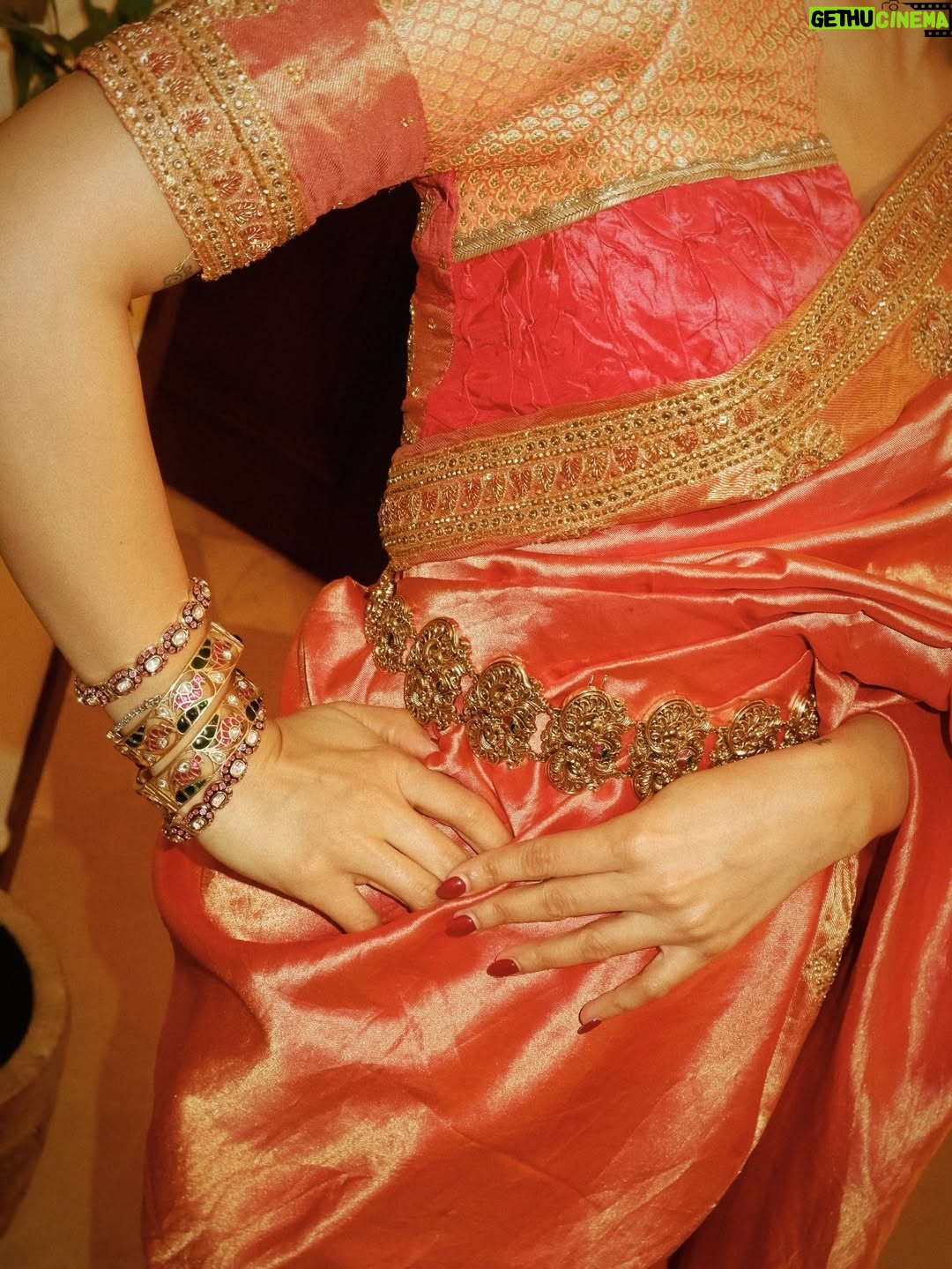 Mehak Bakshi - 3.1K Likes - draped in Kanchipuram, wrapped in legacy @kanchi_vasthra 🧡

Kanchipuram sarees aren’t just pieces of fabric, they’re a legacy woven with skill, love and generations of craftsmanship.

In a world where many artisans struggle to sustain this beautiful art form, wearing Kanchipuram is a small way to keep the craft alive. Every thread tells a story of culture and support the weavers behind it. Let’s keep the tradition alive, one saree at a time 🧡✨

Ad