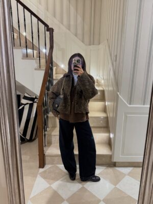 Mehak Bakshi Instagram - me and my outfits 🥰