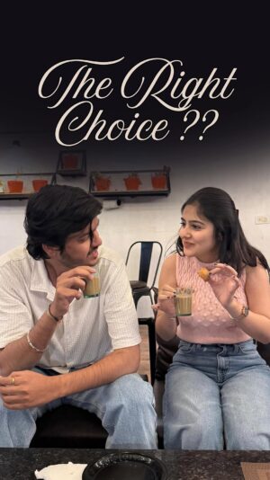 Mehak Bhagtani Instagram - Paisa sab kuch hota toh aaj har paisa walaa insaan sabse khush hota❤️🩹🫂
..
..
..
🎥 - @raiden.socialite
📍- @3rd_floor_cafe_
..
..
..
#viral #trending #explore #lovestory