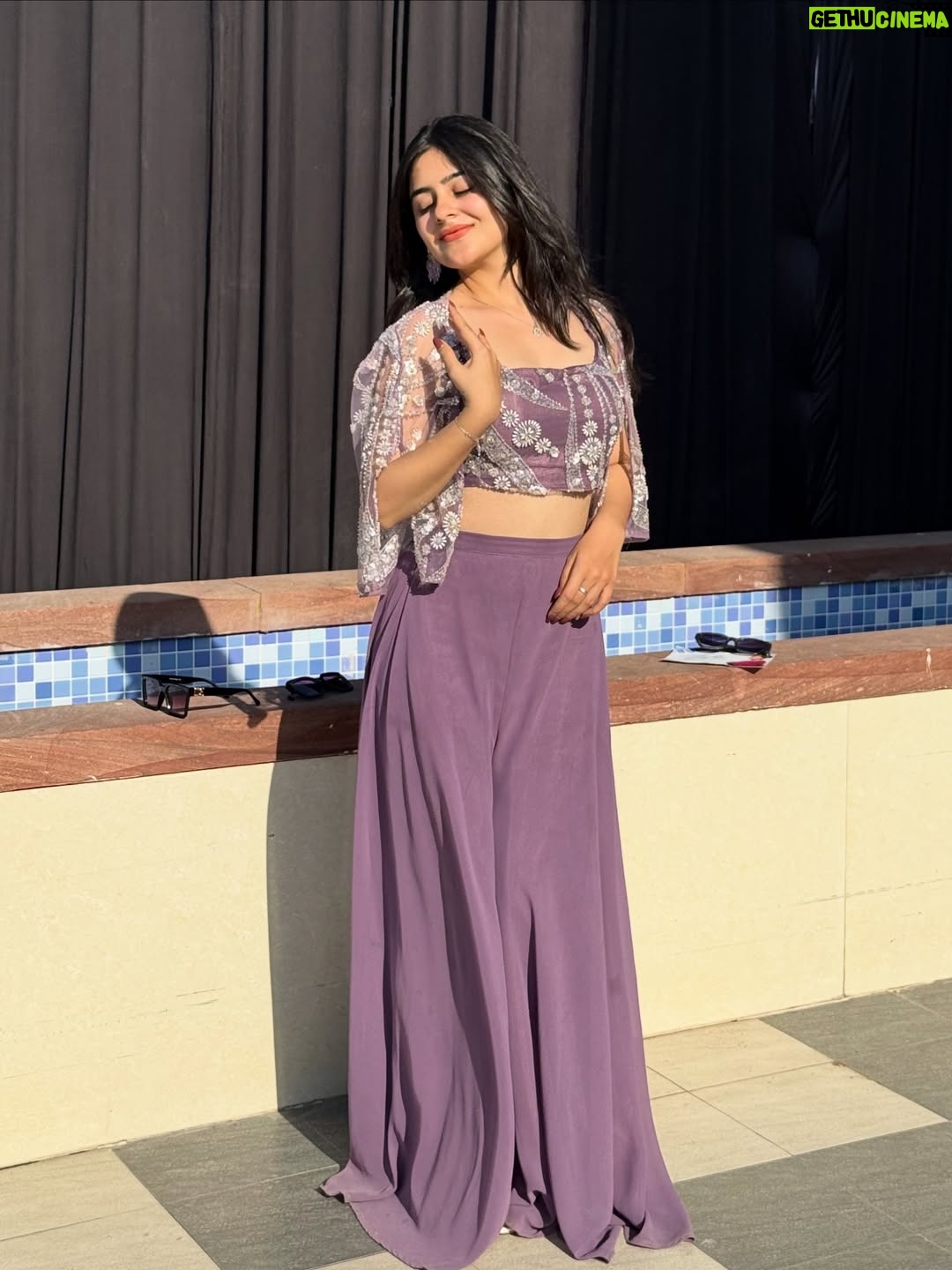 Mehak Bhagtani - 19.9K Likes - 💜🪻
.
.
.
.
#trend #fyp #viral #explore #post