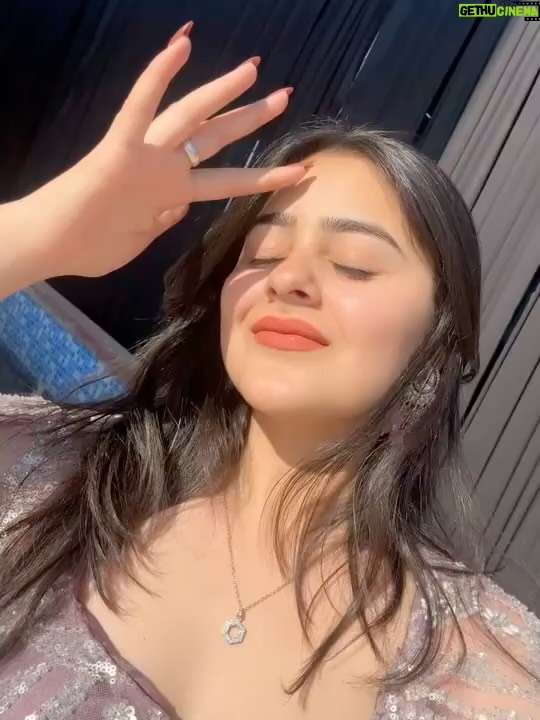 Mehak Bhagtani - 19.9K Likes - 💜🪻
.
.
.
.
#trend #fyp #viral #explore #post