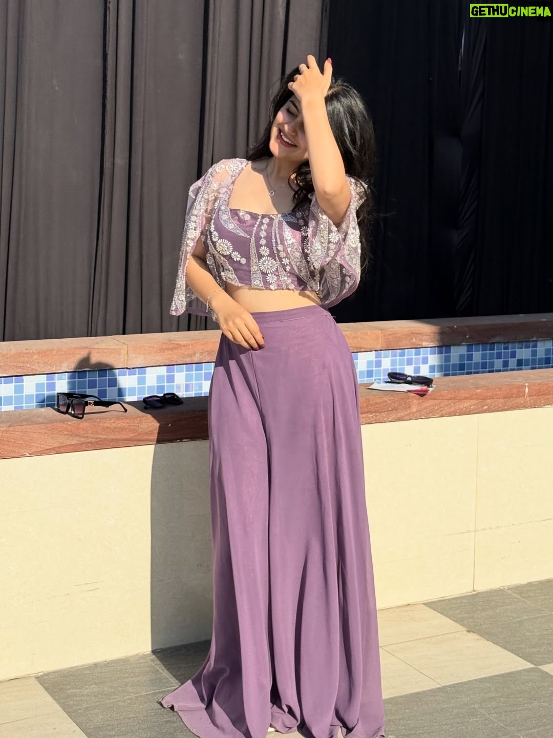 Mehak Bhagtani - 19.9K Likes - 💜🪻
.
.
.
.
#trend #fyp #viral #explore #post