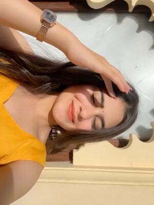 Mehak Bhagtani Instagram - Udaipur’s sunset is unreal🥹💛
.
.
.
.
#trend #post #explore #fyp #viral #udaipur #sunset