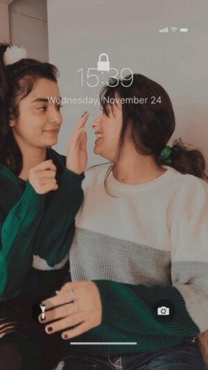 Mehak Siddiqui Instagram - 🤣🤣❤️trend plt gya
@muskan_siddiqui9556