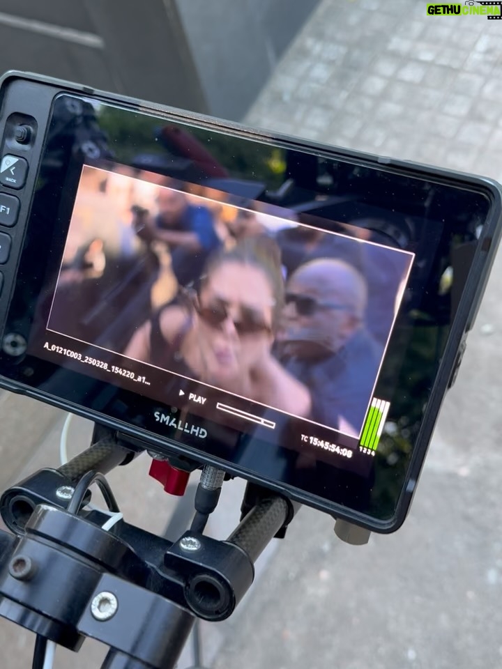 Mel Maia - 0.9 Million Likes - o caos REAL que eu amo dos bastidores. 🐅