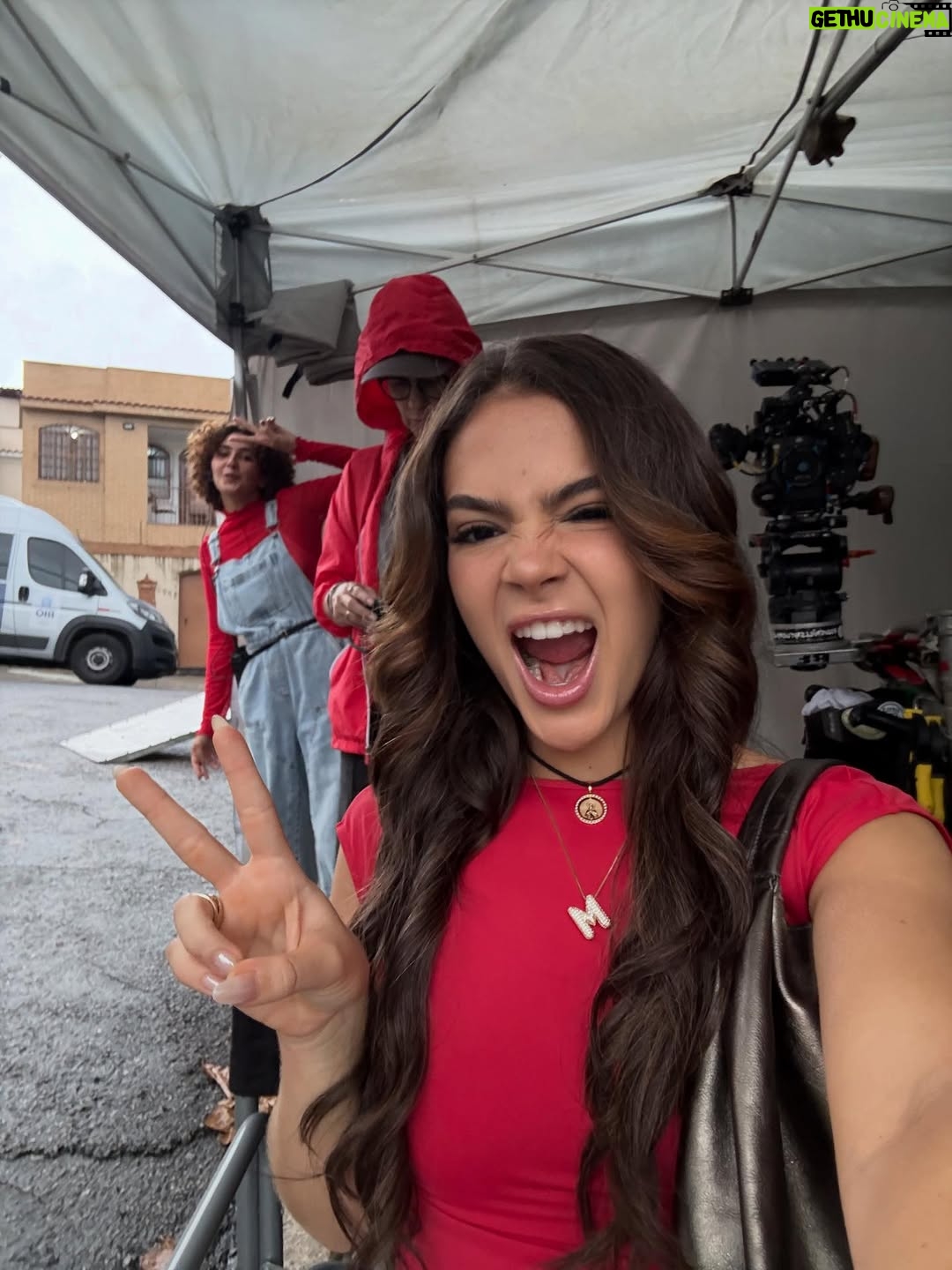 Mel Maia - 0.9 Million Likes - o caos REAL que eu amo dos bastidores. 🐅