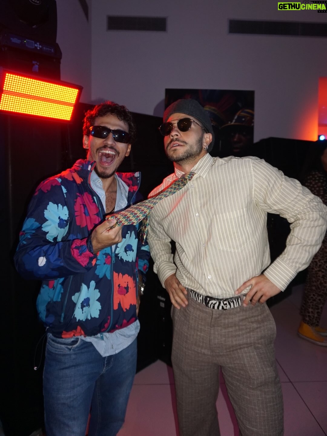 Mel Maia - 542.3K Likes - Mirna, Suzy, Búfalo, Esqueleto, Profeta e Tamires com looks duvidosos pra vocês!!!!!!! 🤪