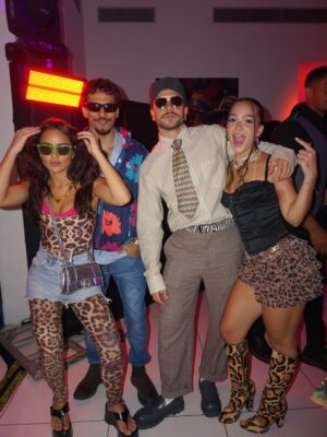 Mel Maia Instagram - Mirna, Suzy, Búfalo, Esqueleto, Profeta e Tamires com looks duvidosos pra vocês!!!!!!! 🤪