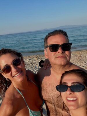 Melina Kanakaredes Instagram - Family!!!!!!! Joy! Hellas! Naousa Imathias! Wine!! Thalassa!! HOME!!!!!!! 🇬🇷💙 So beyond grateful for the blessings of culture and love of life! Ευγνώμων Και ευλογείσμένη💙🇬🇷🙏🏻 💙