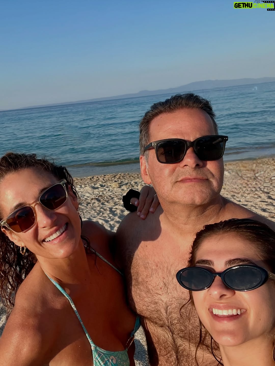Melina Kanakaredes - 7.6K Likes - Family!!!!!!! Joy! Hellas! Naousa Imathias! Wine!! Thalassa!! HOME!!!!!!! 🇬🇷💙 So beyond grateful for the blessings of culture and love of life! Ευγνώμων Και ευλογείσμένη💙🇬🇷🙏🏻 💙