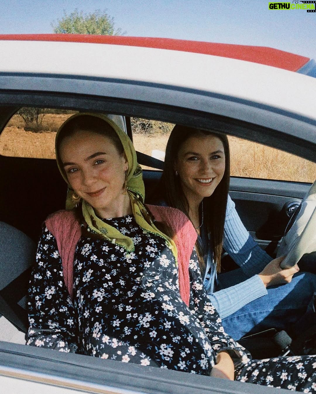 Melis Sevinç - 27.9K Likes - Yeri apayrı biri benim için , seni çok çok seviyorum Hande kuşum.🤞🏻🤍

Bu dünyadan bi Mihriban geçti.