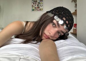 Melissa Collazo Instagram - 🪽🥤