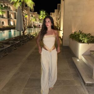 Menna Samaha Instagram - @frillucairo girl 🦋🍭

#fashionblogger #fashion #fashionista